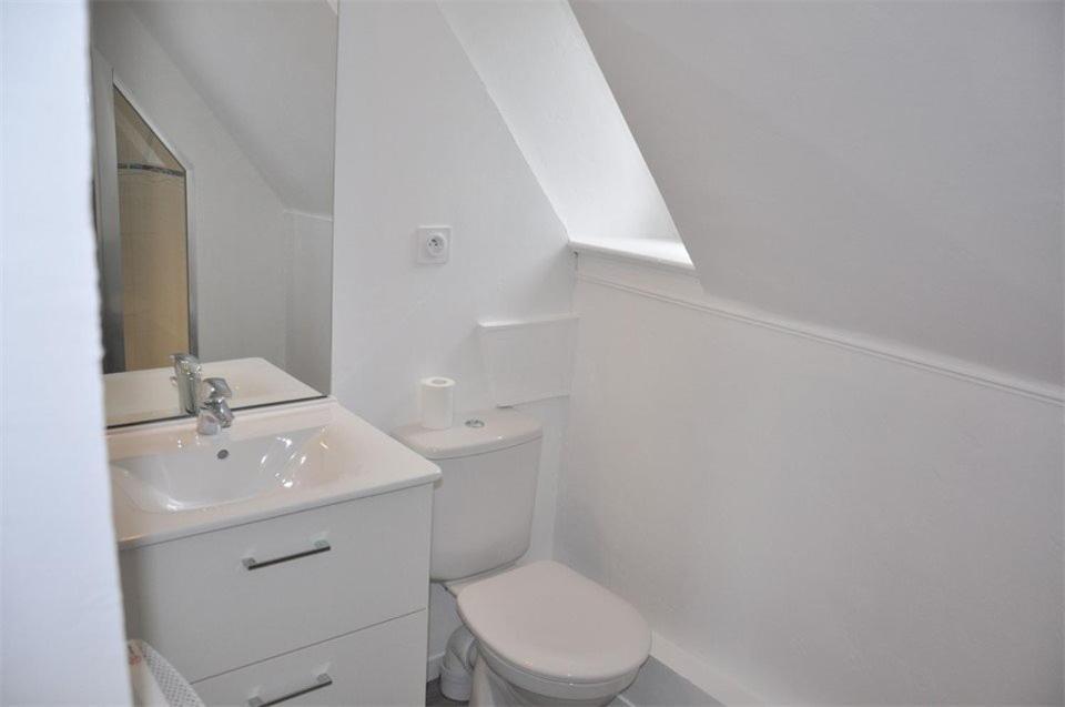 Appartement Rénovée Superbe Vue Au 2ème étage Du Château De Trestraou - Réf 864 *