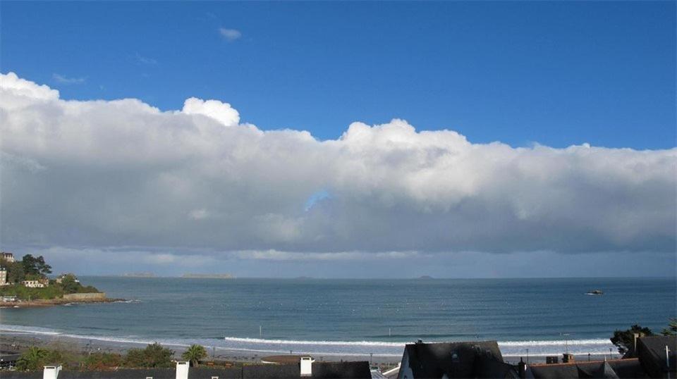 Appartement Rénovée Superbe Vue Au 2ème étage Du Château De Trestraou - Réf 864 Perros-Guirec